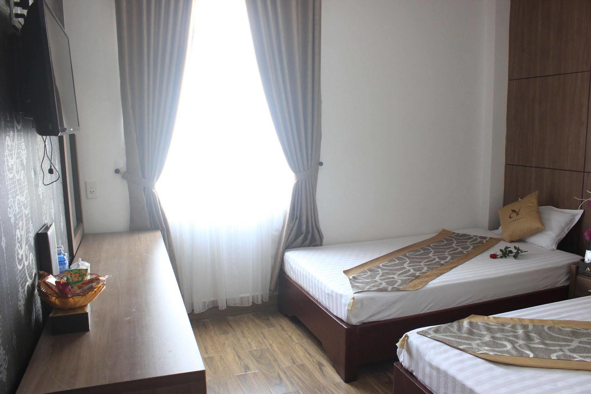 Valencia Da Nang Beach Hotel Ngoại thất bức ảnh